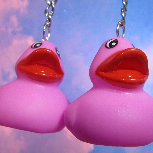 Duck Earrings 🐥 - Picture 2 of 2